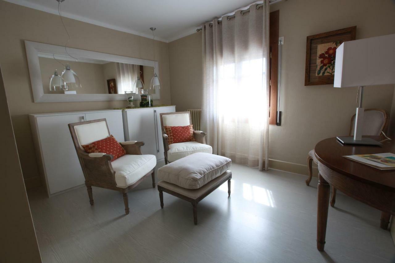 La Guingueta D'Aneu Hotel Poldo מראה חיצוני תמונה